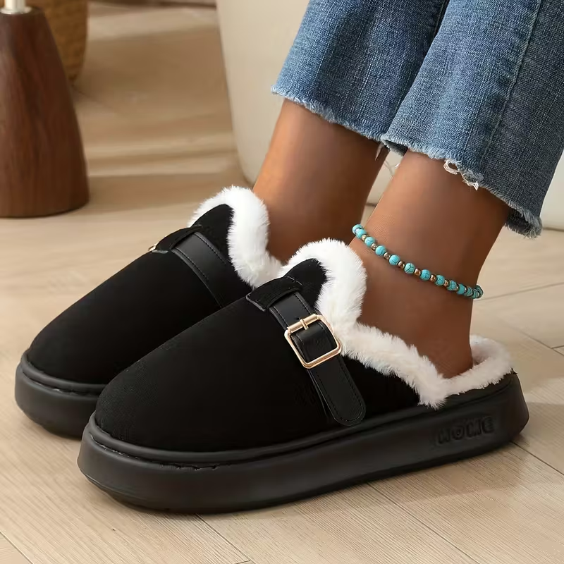 Women’s Cozy Fleece Slippers with Plush