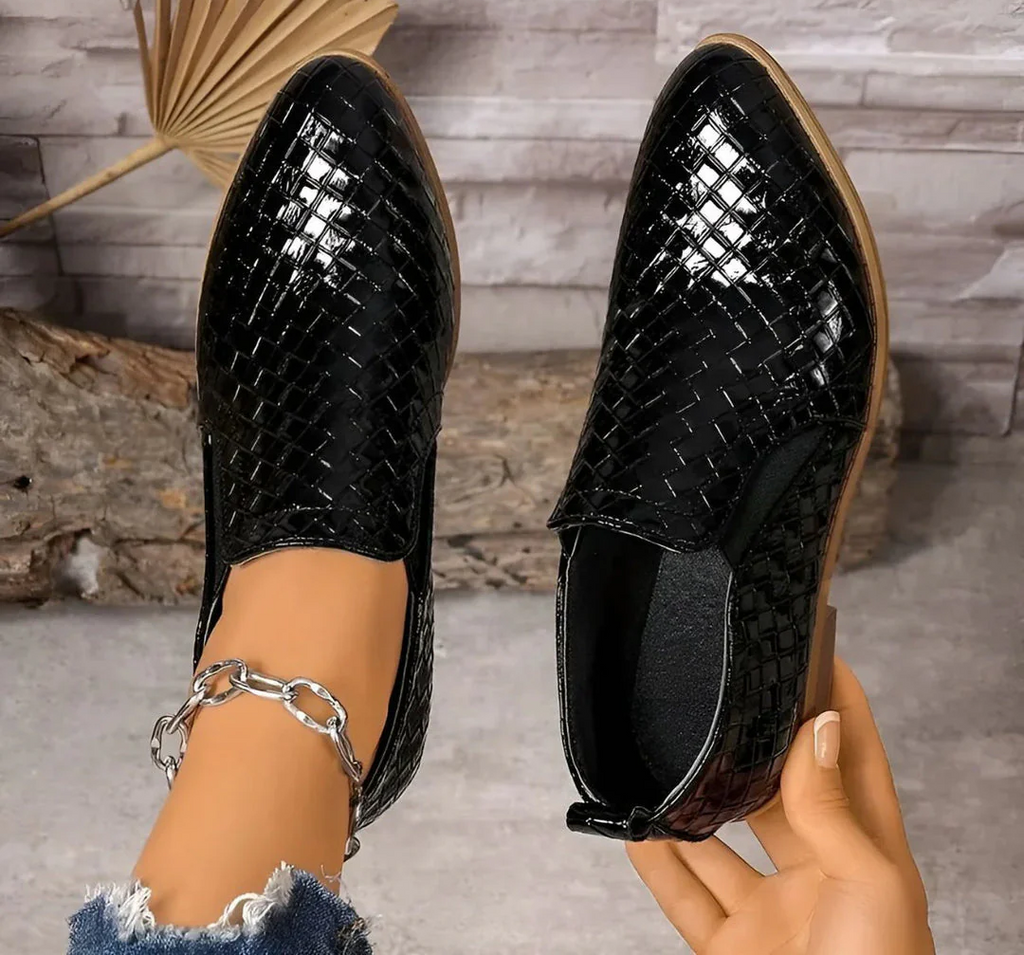 Women’s Chic Slip-On Shoes