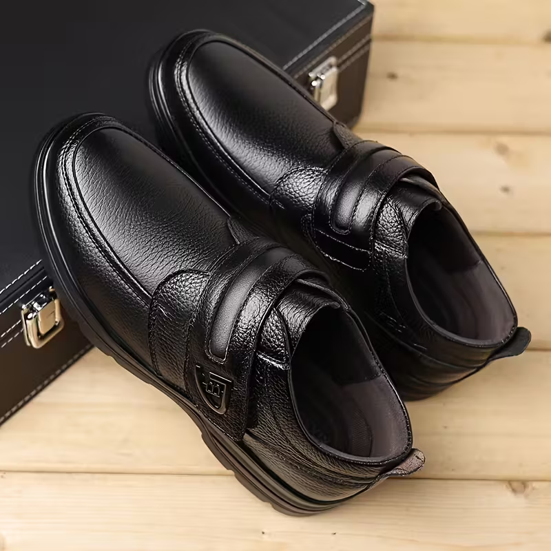 Men’s Retro Faux Leather Slip-On Loafers