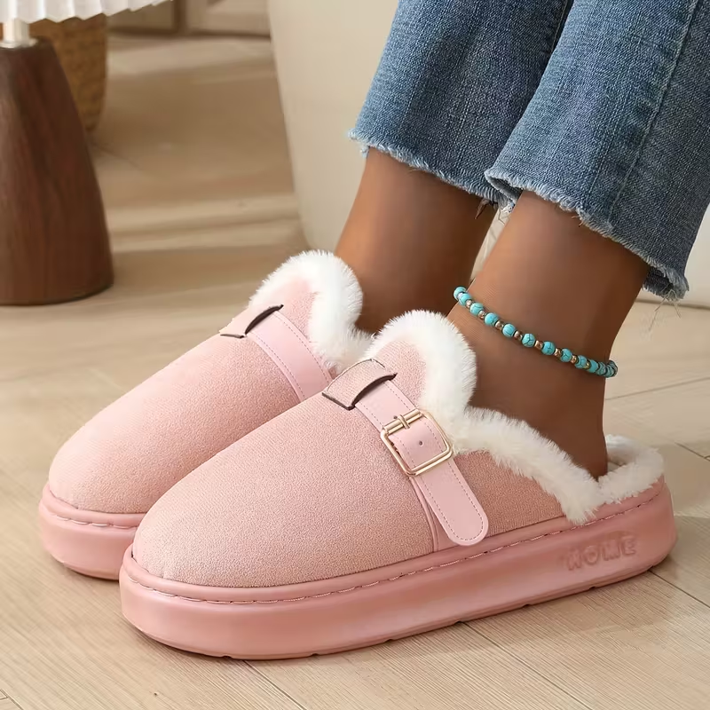 Women’s Cozy Fleece Slippers with Plush