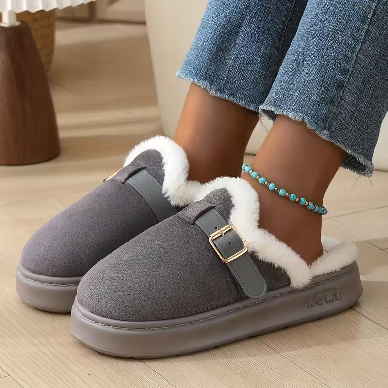 Women’s Cozy Fleece Slippers with Plush