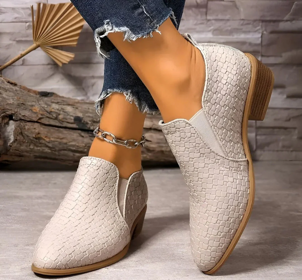 Women’s Chic Slip-On Shoes