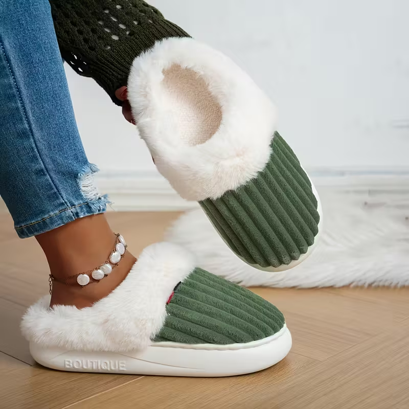 Women’s Plush Fleece-Lined Winter Slippers