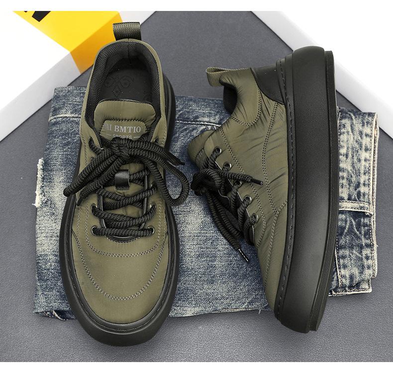 Men's Soft-soled Lightweight Waterproof Sneakers