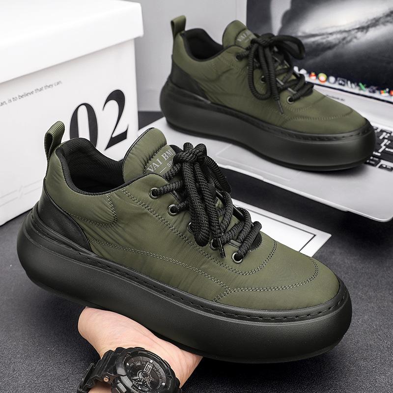 Men's Soft-soled Lightweight Waterproof Sneakers