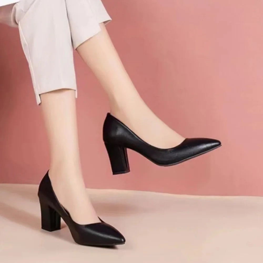 Women’s Minimal Pointed-Toe Block Heel Court Pumps