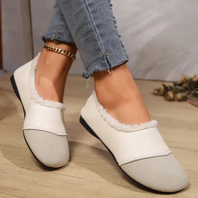 Women's warm and luxurious winter leather shoes