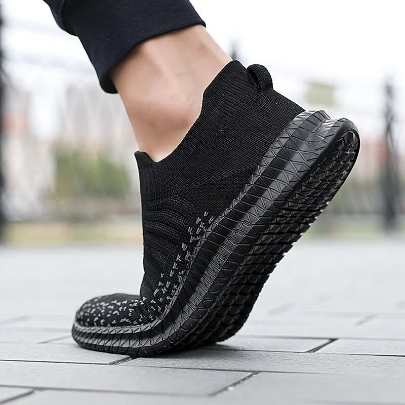 Men's Slip On Running Shoes