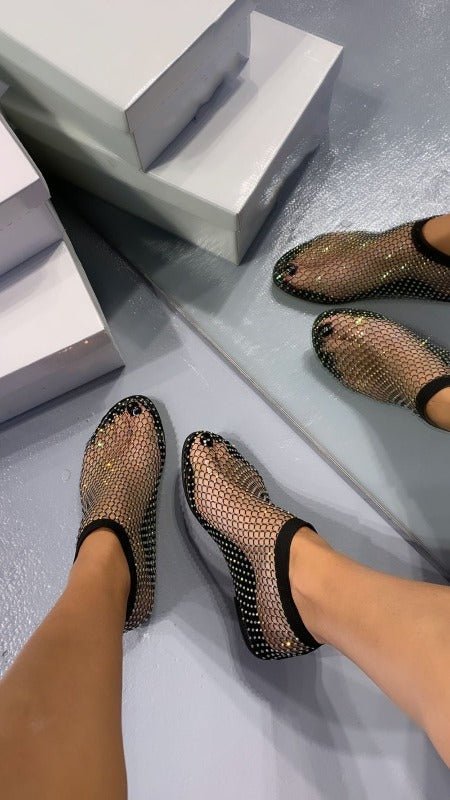 Shiny & elegant sandal