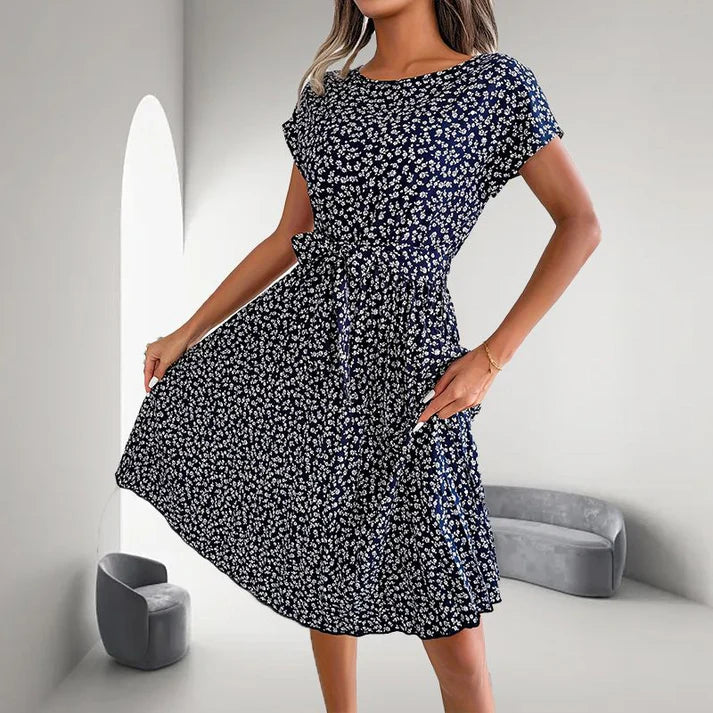 Women's Casual Short Sleeve Floral Pleated Dress