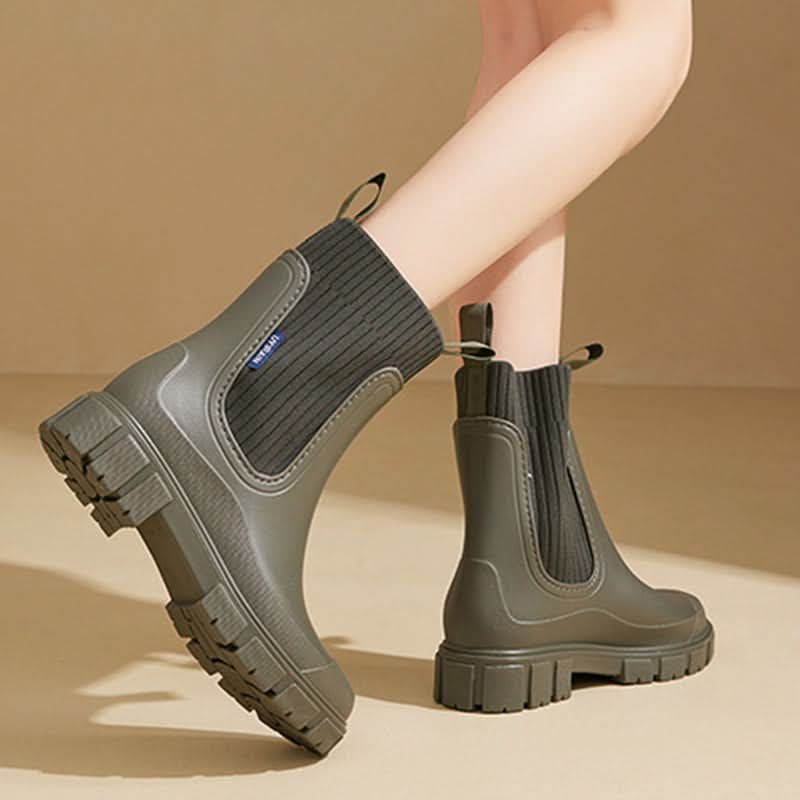 Rain Boots - Stay Dry in Comfort