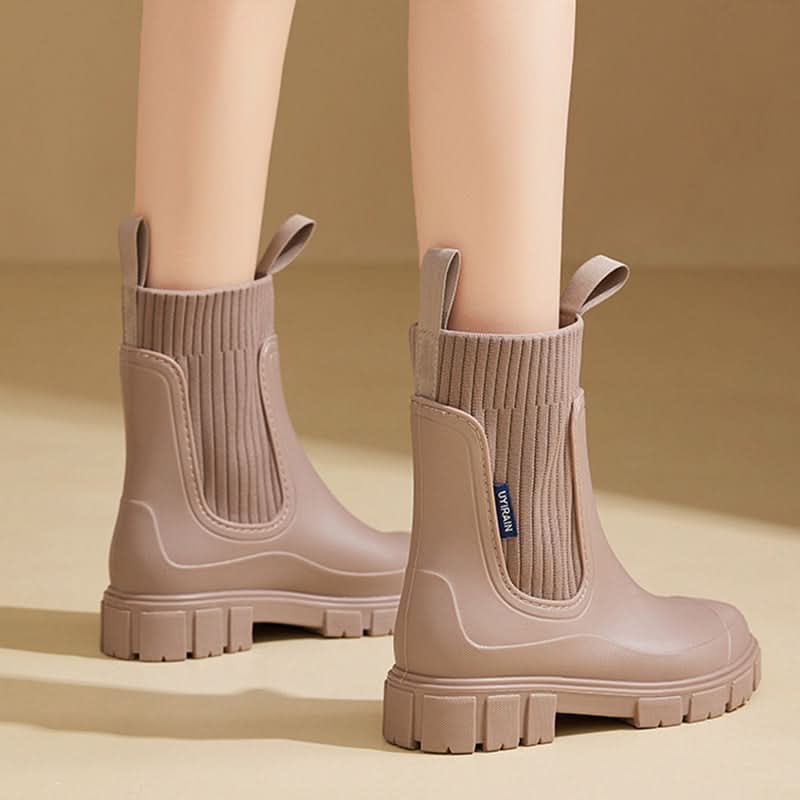 Rain Boots - Stay Dry in Comfort