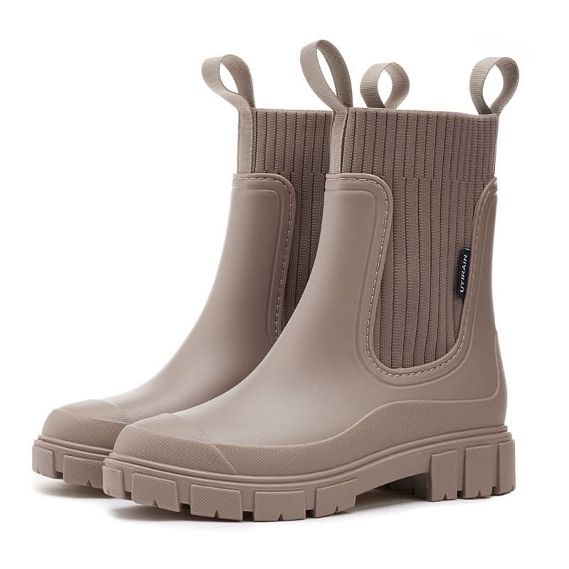 Rain Boots - Stay Dry in Comfort