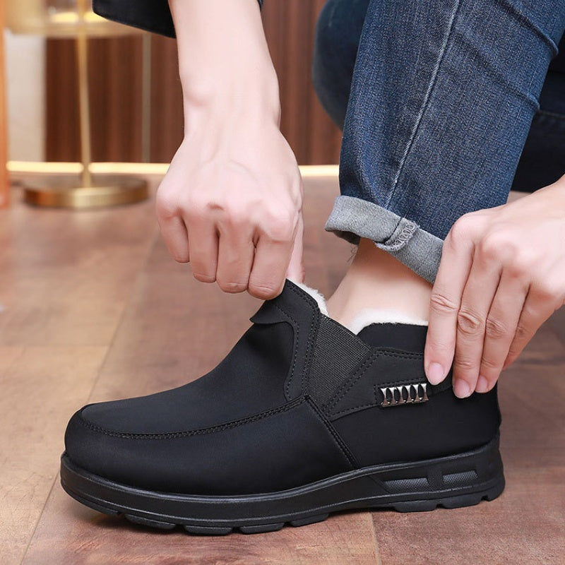 Men's Slip-On Winter Shoes