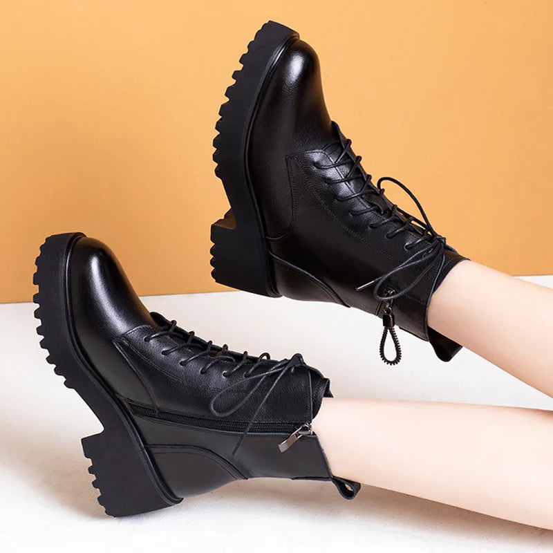 Cozy Chic Women's Chunky Heel Fur-Lined Winter Boots