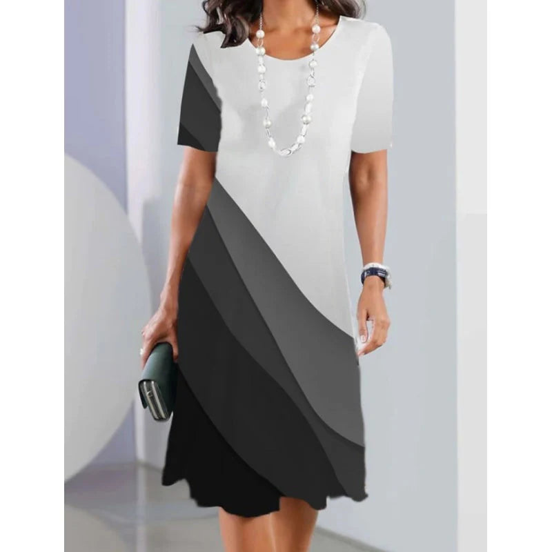 Women's casual dresses with 3D print and round neckline