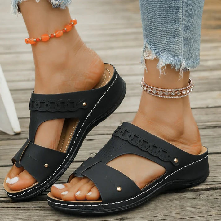 Women's Summer Platform Sandals with Stylish Cutout