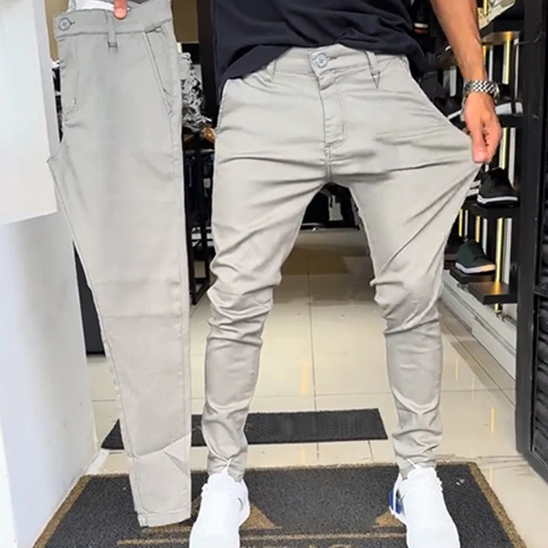 Men’s Slim-Fit Everyday Stretch Trousers