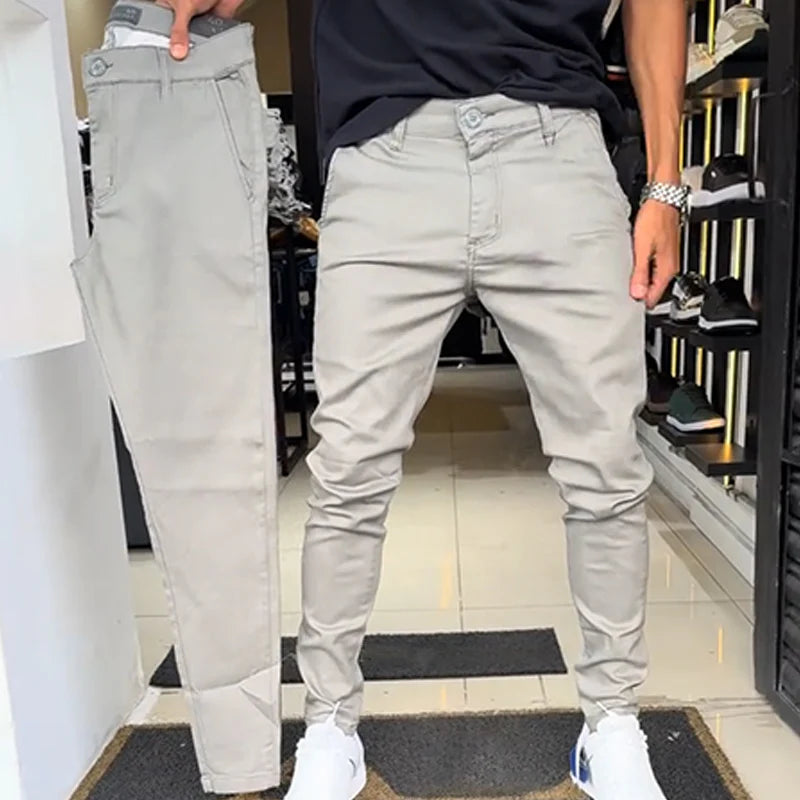 Men’s Slim-Fit Everyday Stretch Trousers