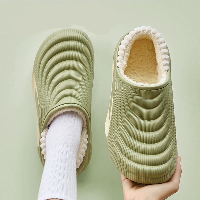 Waterproof Fur-Lined Clog Slippers with Non-Slip EVA Sole