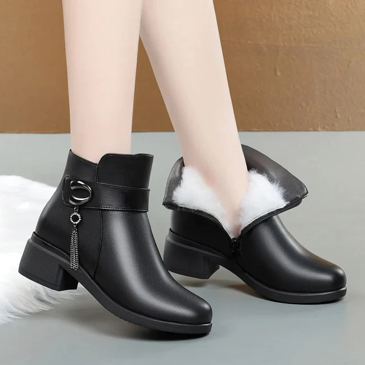 Women's Genuine Leather Metal Buckle Velvet Boots