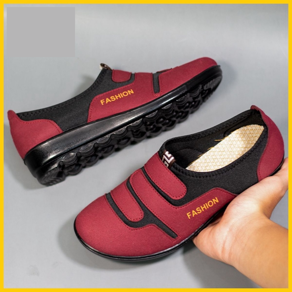 Women's orthopedic breathable soft sole shoes