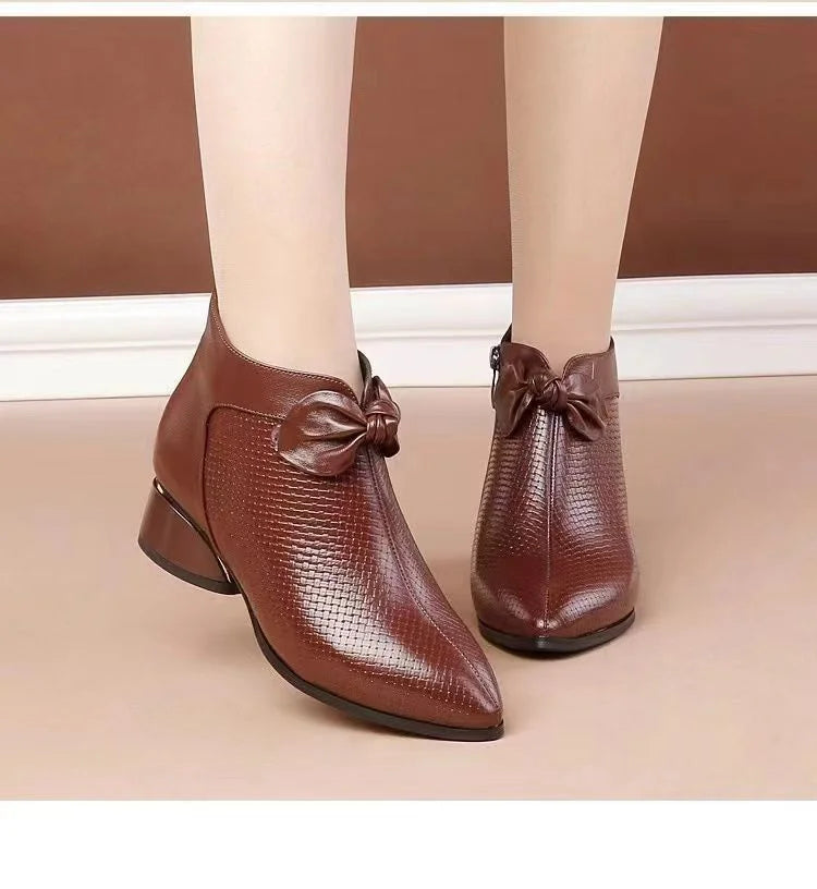 Women's high-heeled boots